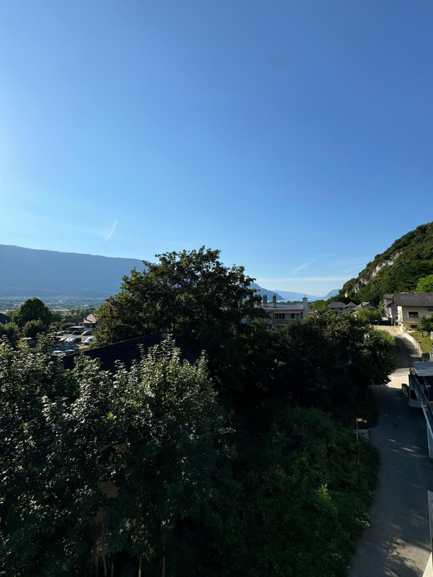 Magnifique Appartement Vue Lac - 5 Personnes Voglans Exterior foto